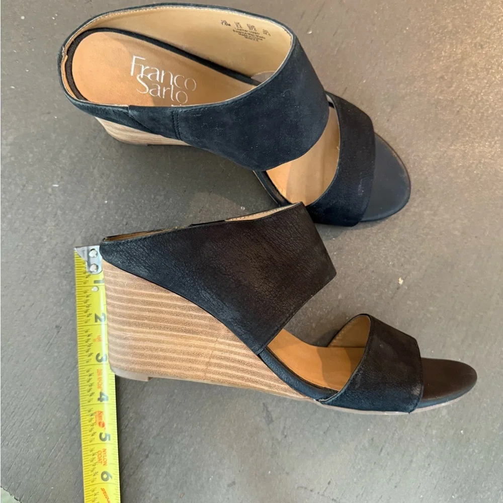 Franco Sarto Women’s Mingle Black Wedge Sandals Size 7.5 Leather Casual Party